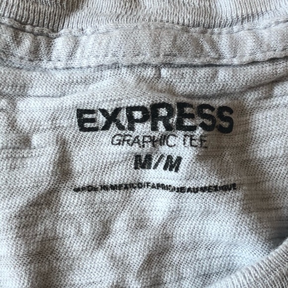 Beautiful and stylish Express men M T-shirt - Picture 4 of 8